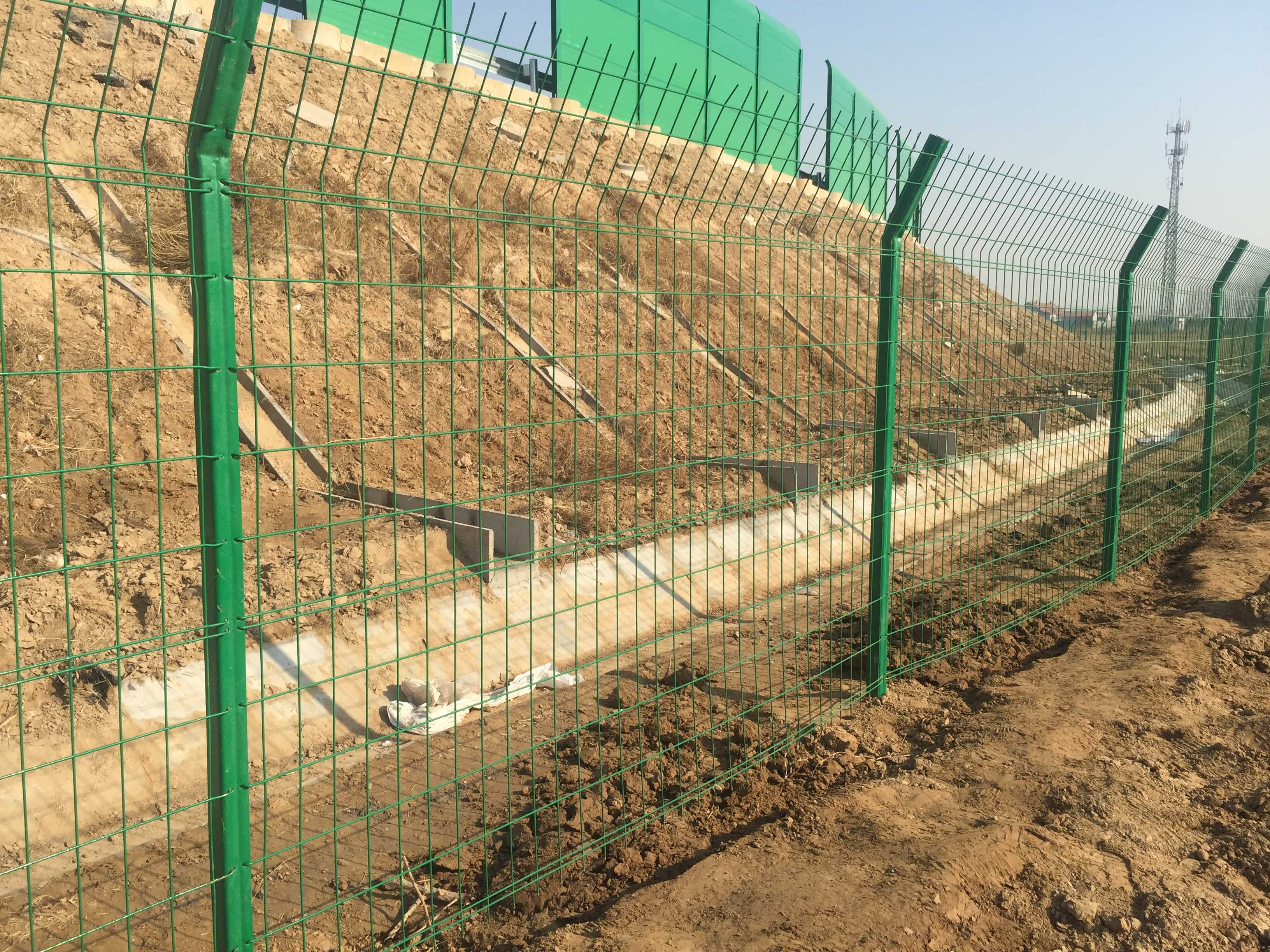 湖南護(hù)欄網(wǎng)廠家 湖南護(hù)欄網(wǎng)廠家